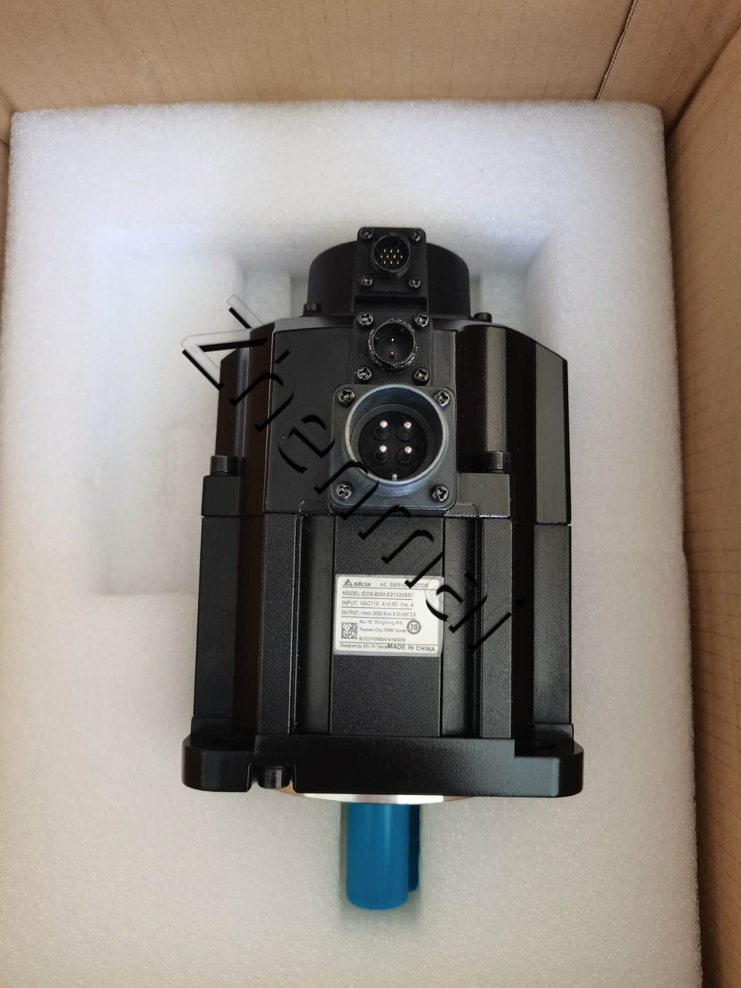 Convertisseur de fréquence Delta ECM-B3M-E21320SS1, 100% neuf, original et authentique, servomoteur d'entraînement