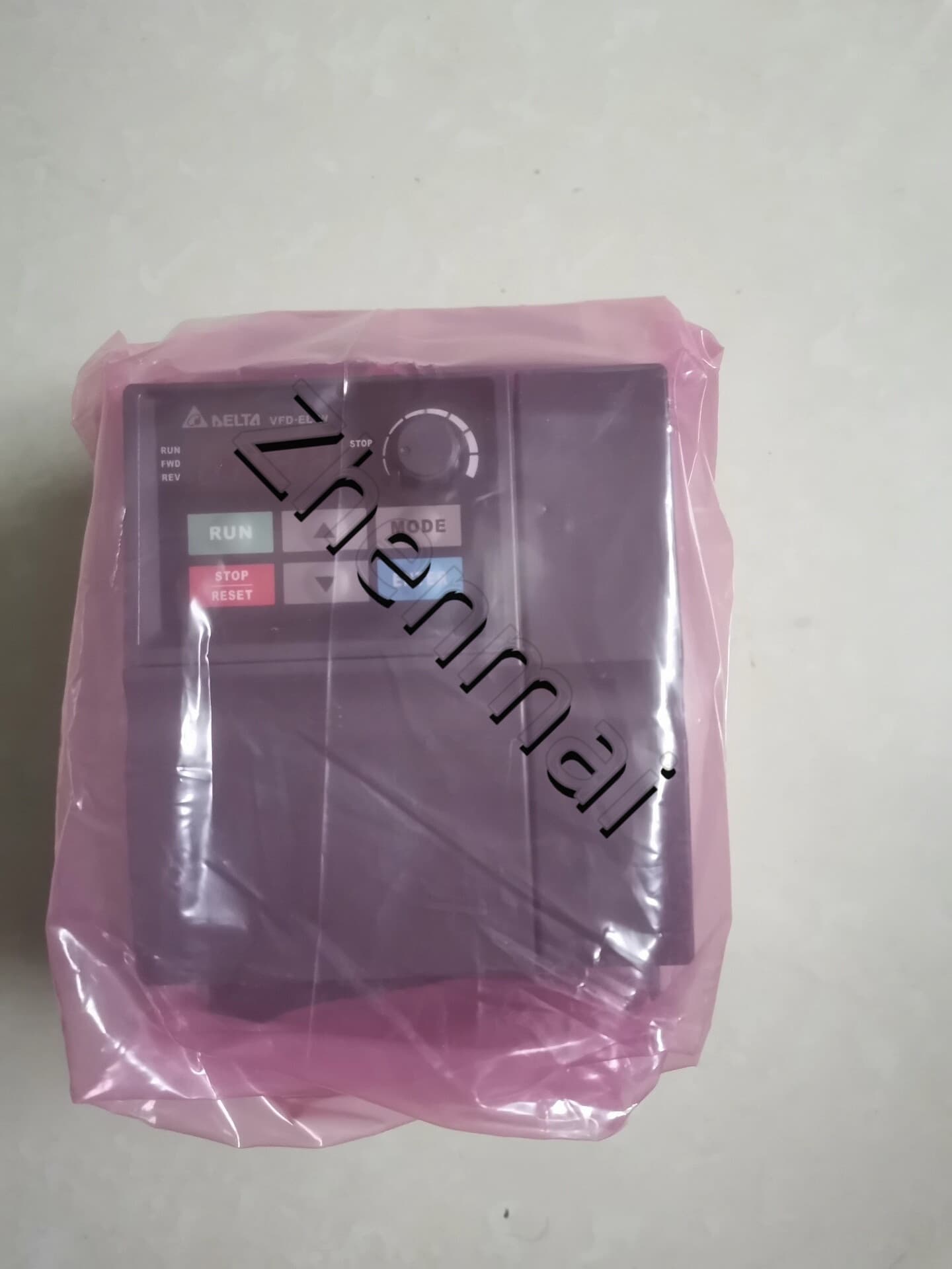 Convertisseur de fréquence Delta VFD040EL43W, 100% neuf, original et authentique, servomoteur d'entraînement