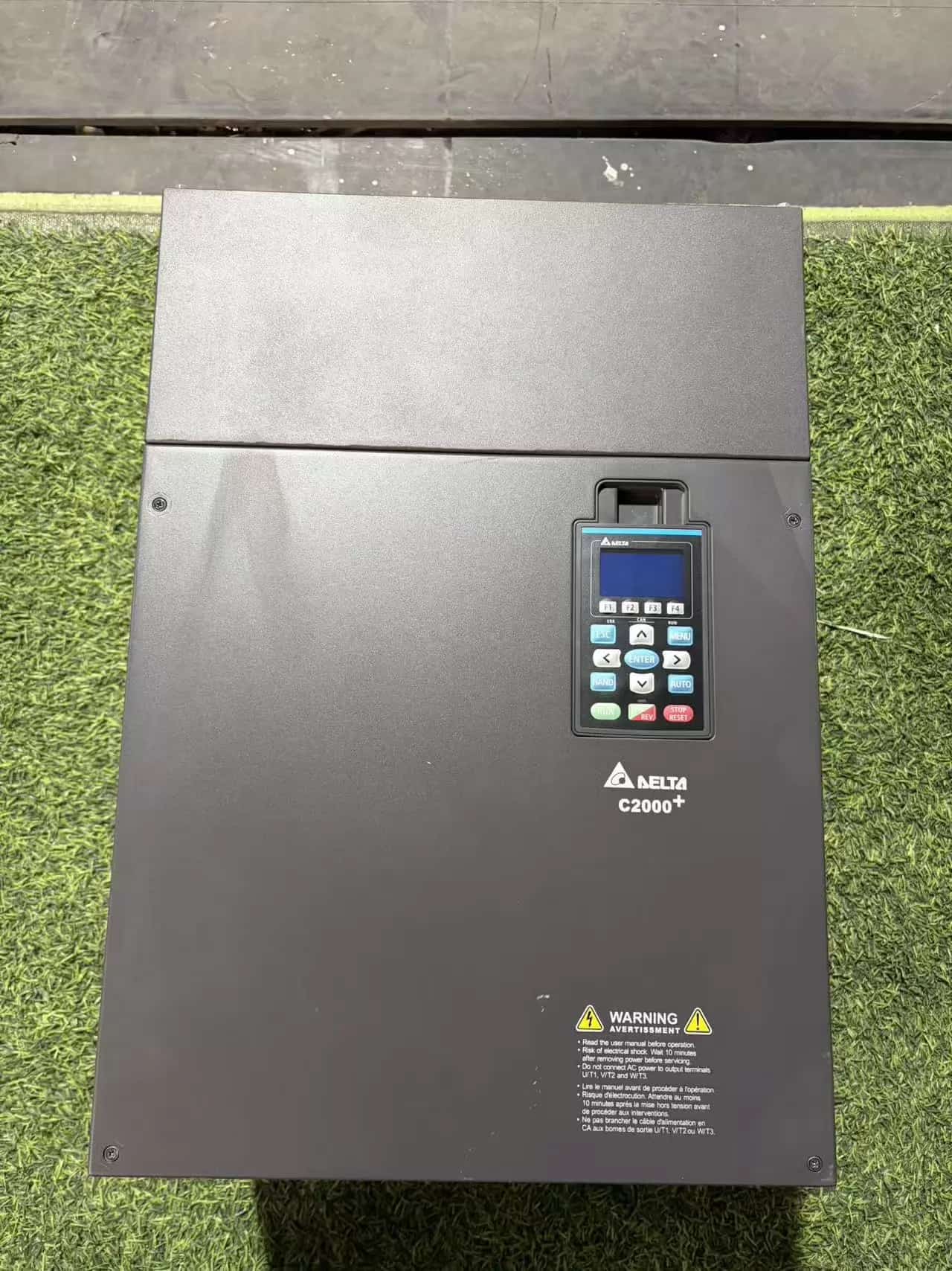 Convertisseur de fréquence Delta VFD1100C43A-00, 100% neuf, original et authentique, servomoteur d'entraînement