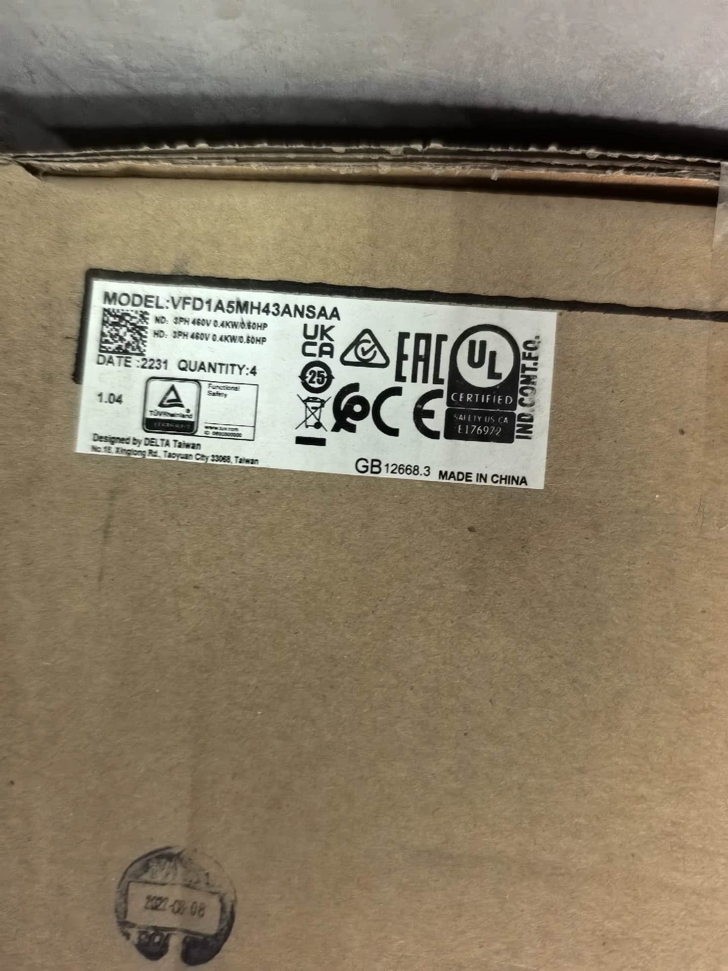 Delta VFD1A5MH43ANSAA 100% neuf, original et authentique, convertisseur de fréquence, servomoteur d'entraînement, 0,4 kw