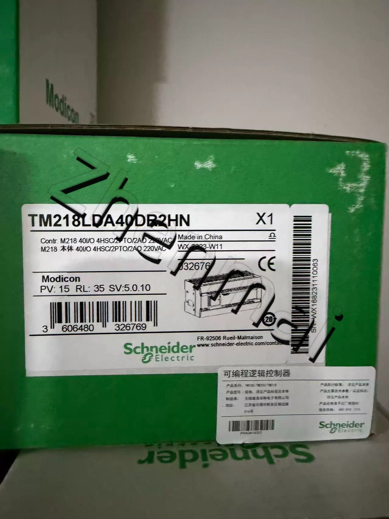 100% neuf, original et authentique Schneider TM218LDA40DR2HN Convertisseurs de fréquence, disjoncteurs, contacteurs, dispositifs de protection
