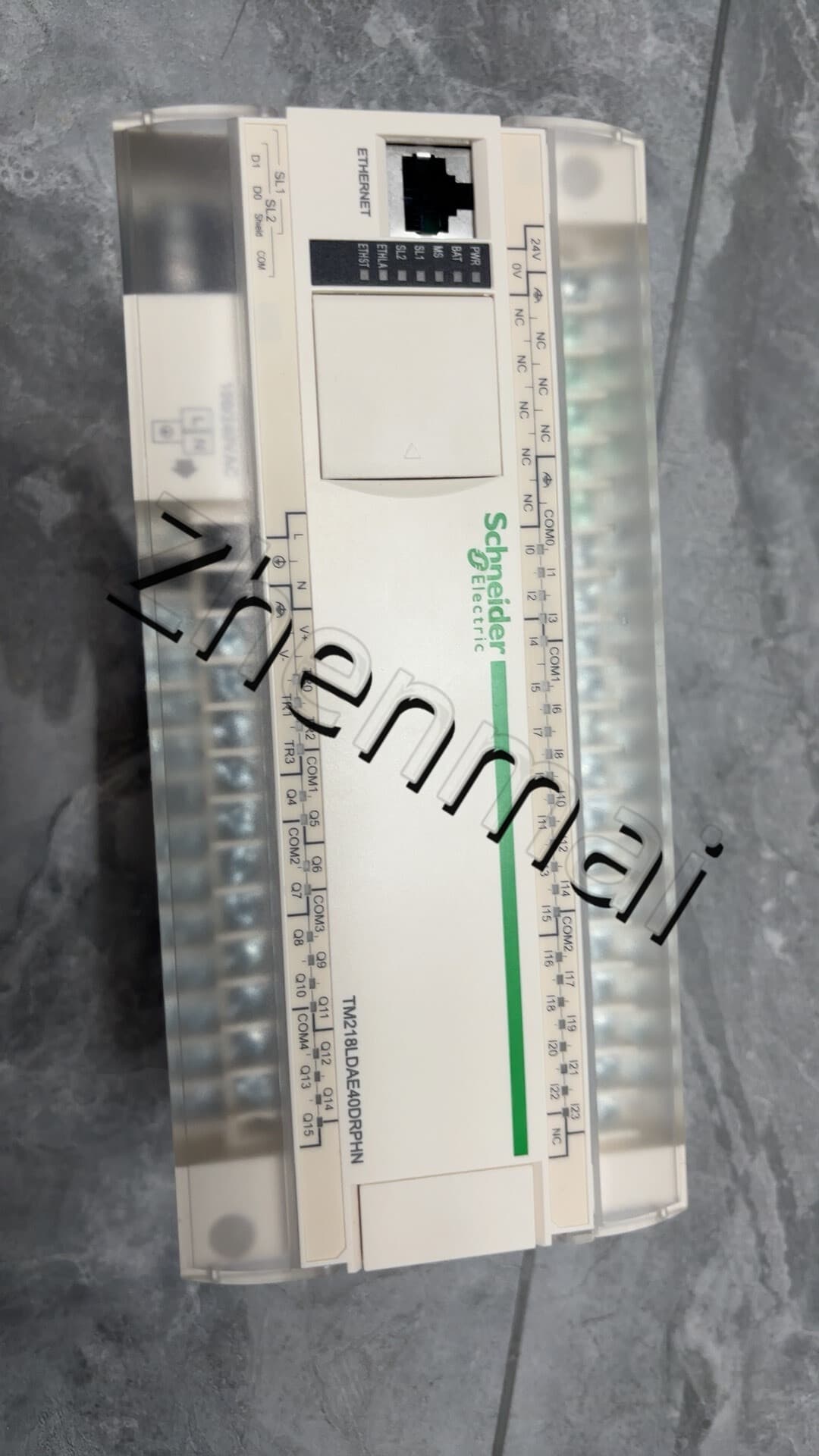 100% neuf, original et authentique Schneider TM218LDAE24DRHN Convertisseurs de fréquence, disjoncteurs, contacteurs, dispositifs de protection