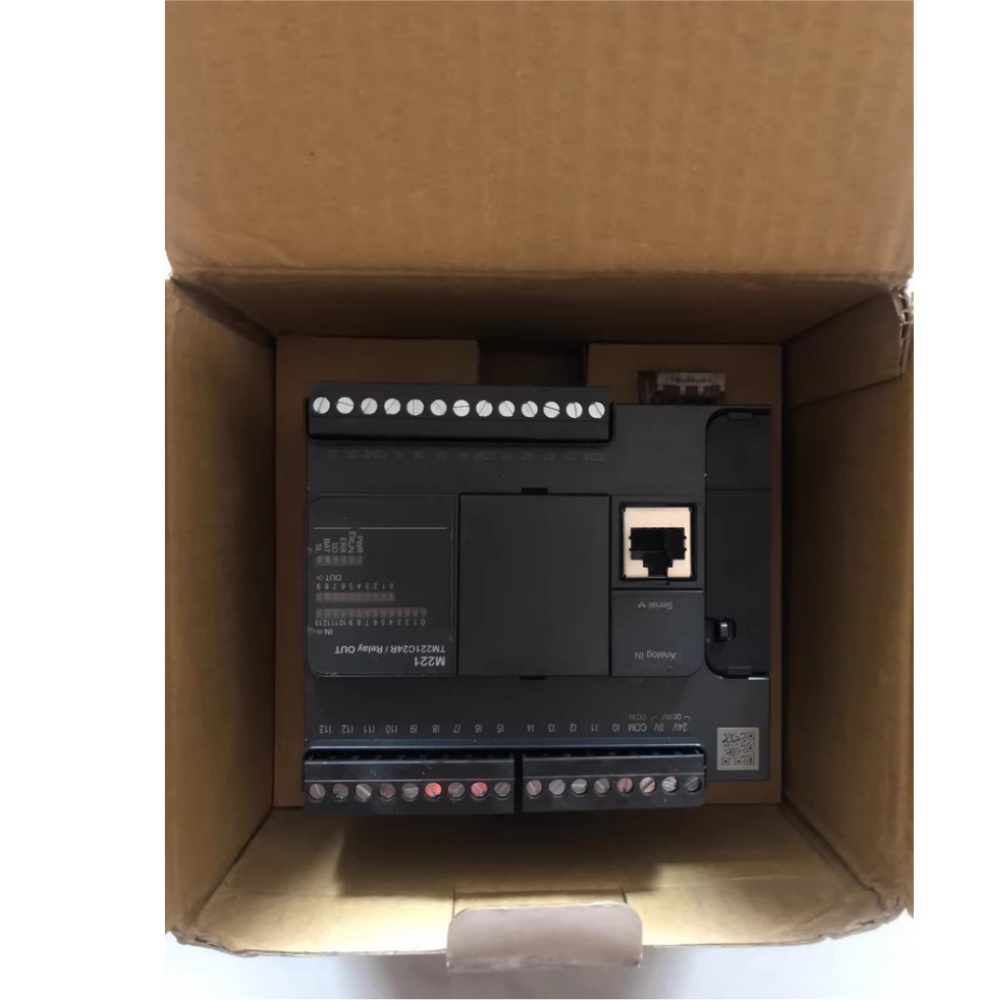 100% tout neuf, original et authentique Schneider TM221C24R Convertisseurs de fréquence, disjoncteurs, contacteurs, dispositifs de protection