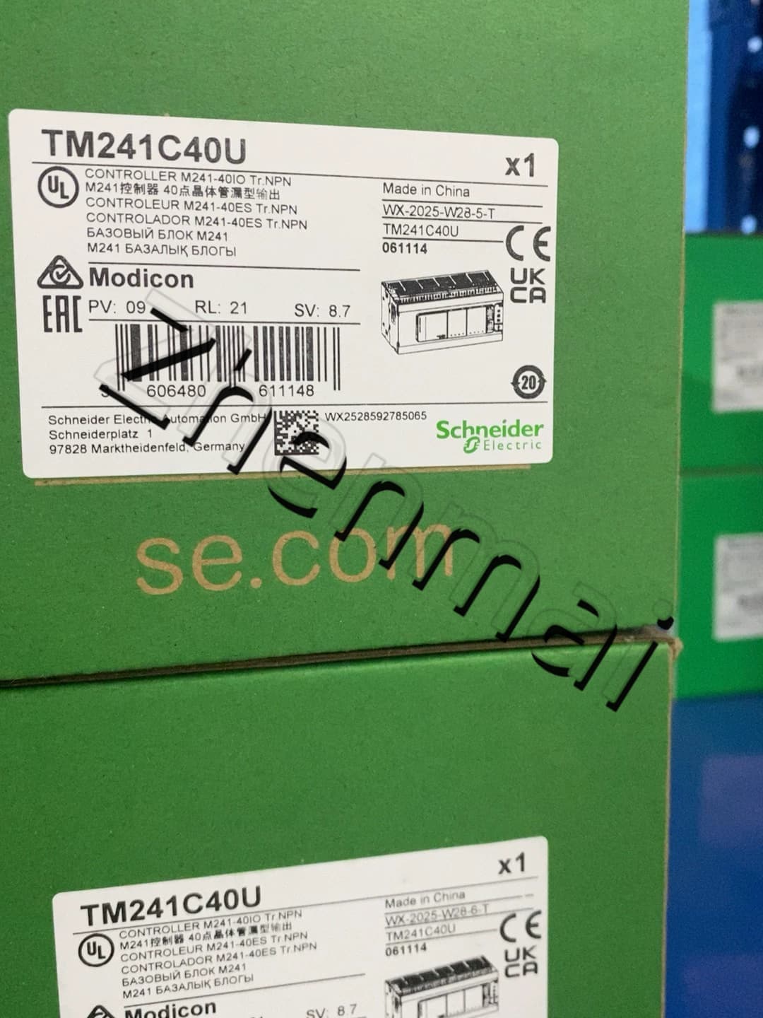 100% tout neuf, original et authentique Schneider TM241C40U Convertisseurs de fréquence, disjoncteurs, contacteurs, dispositifs de protection