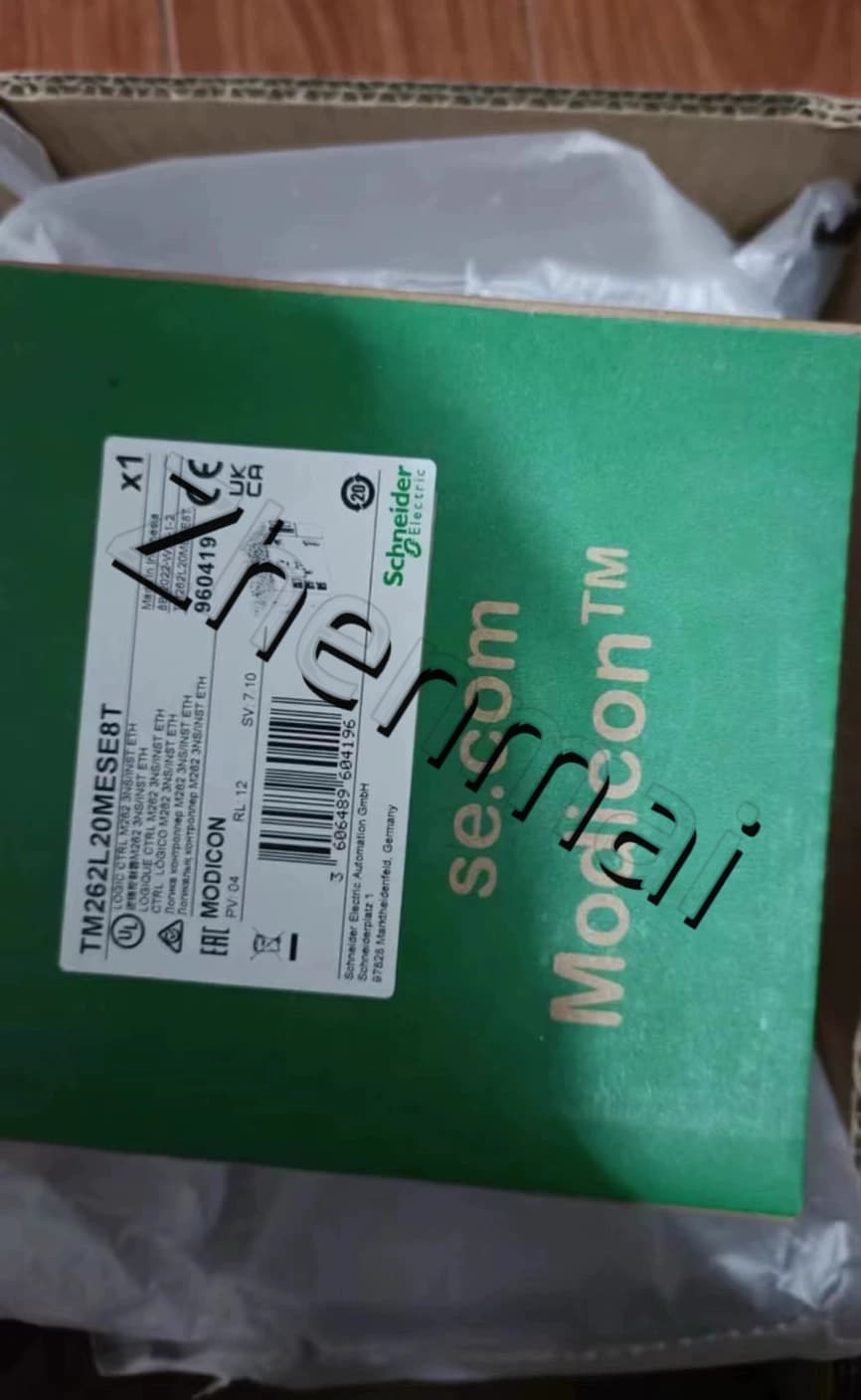 100% tout neuf, original et authentique Schneider TM262L20MESE8T Convertisseurs de fréquence, disjoncteurs, contacteurs, dispositifs de protection