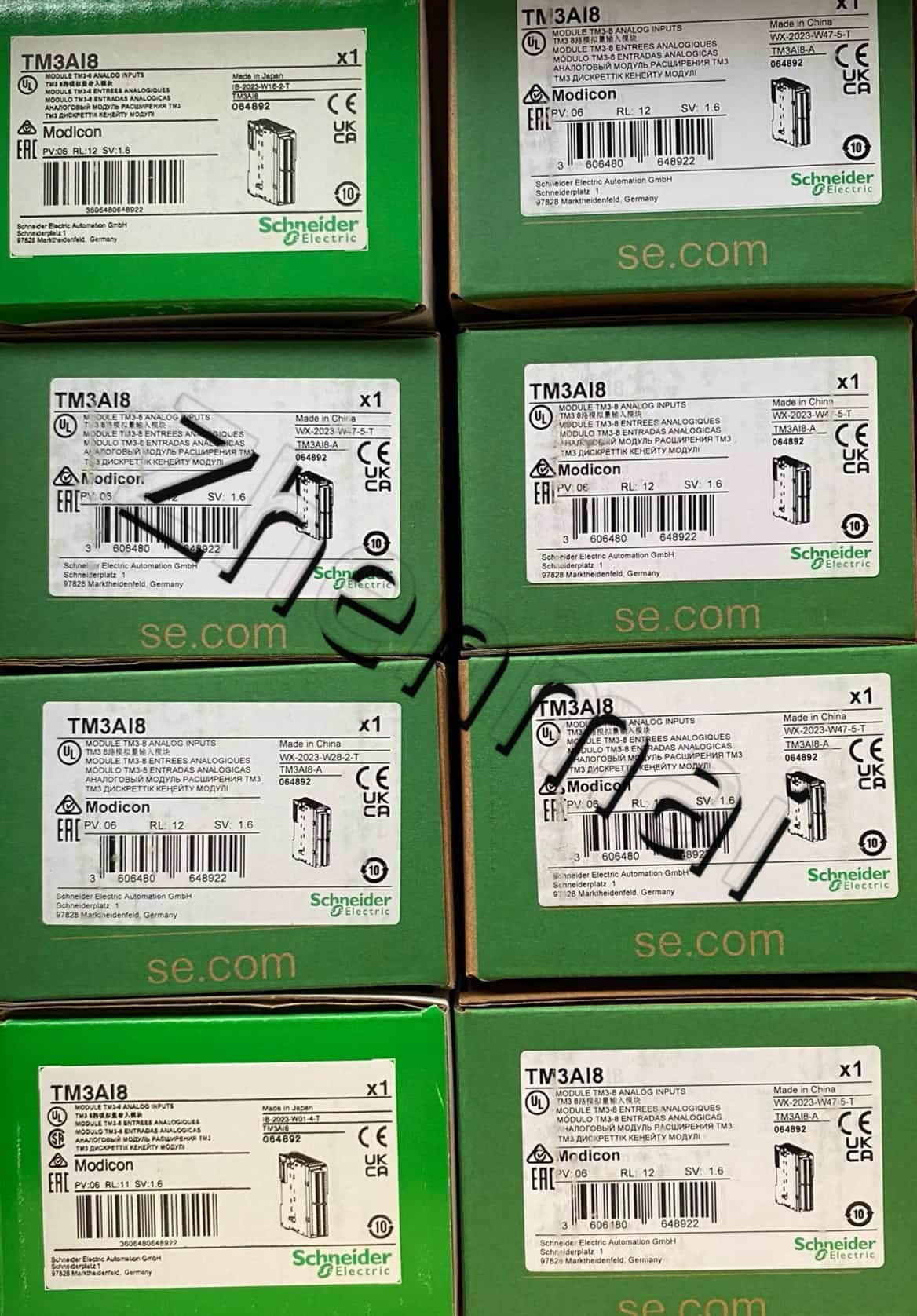 100% tout neuf, original et authentique Schneider TM3AI8 Convertisseurs de fréquence, disjoncteurs, contacteurs, dispositifs de protection
