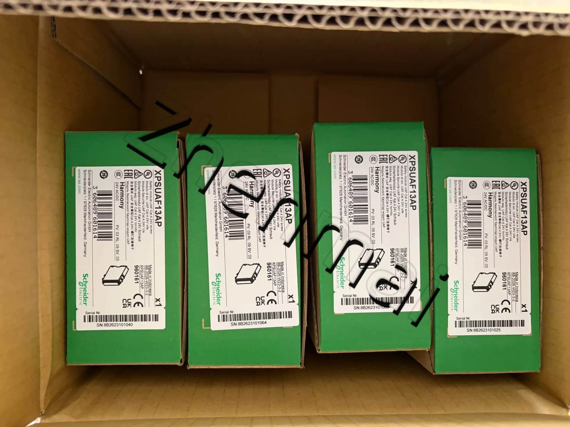 100% neuf, original et authentique Schneider XPSUAF13AP Convertisseurs de fréquence, disjoncteurs, contacteurs, dispositifs de protection