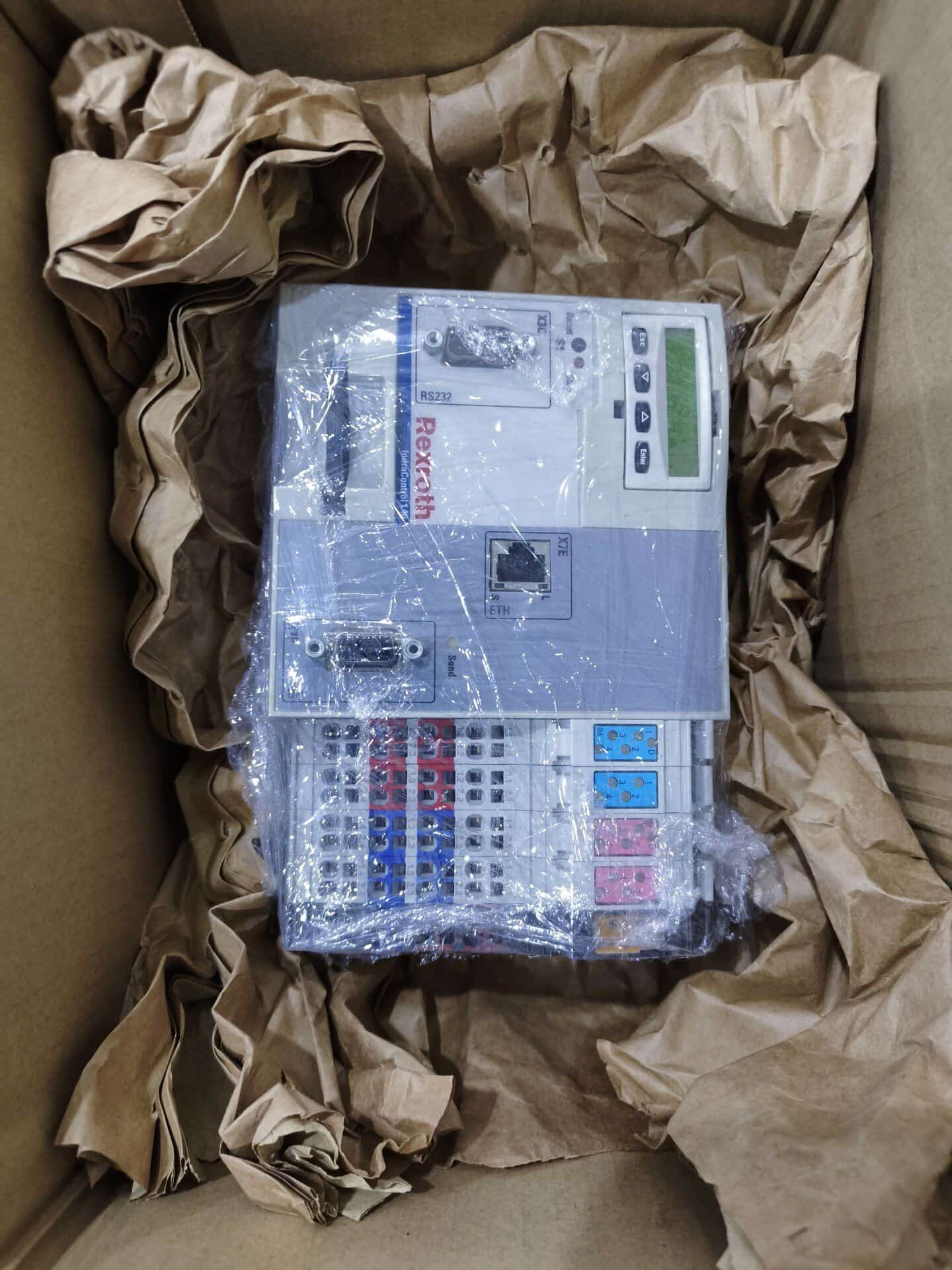 Tout nouveau servomoteur Bosch Rexroth d'origine CML40.2-NP-330-NA-NNNN-NW servomoteur expédition rapide