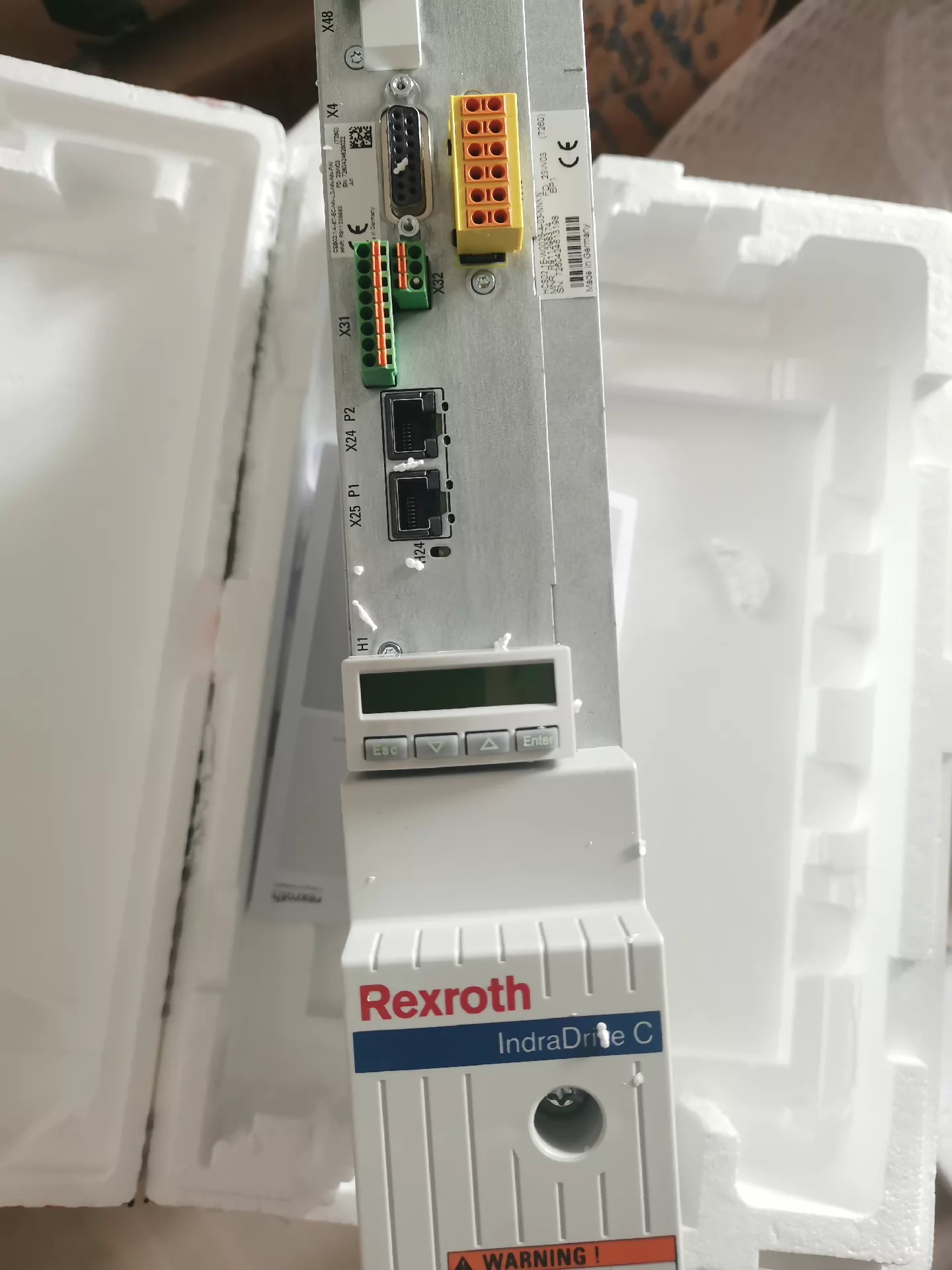 Tout nouveau servomoteur Bosch Rexroth d'origine CSB02.1A-ET-EC-NN-L3-NN-NN-FW servomoteur expédition rapide
