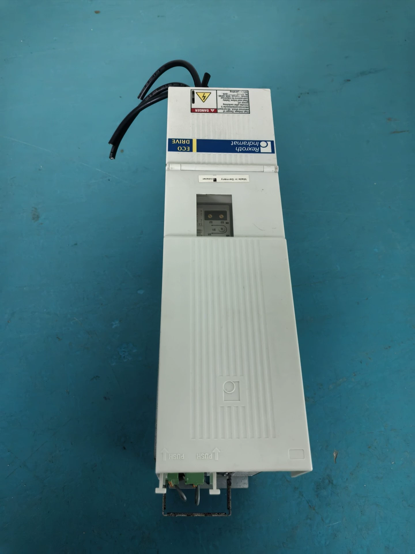 Tout nouveau servomoteur Bosch Rexroth d'origine DKC03.3-100-7-FW servomoteur expédition rapide