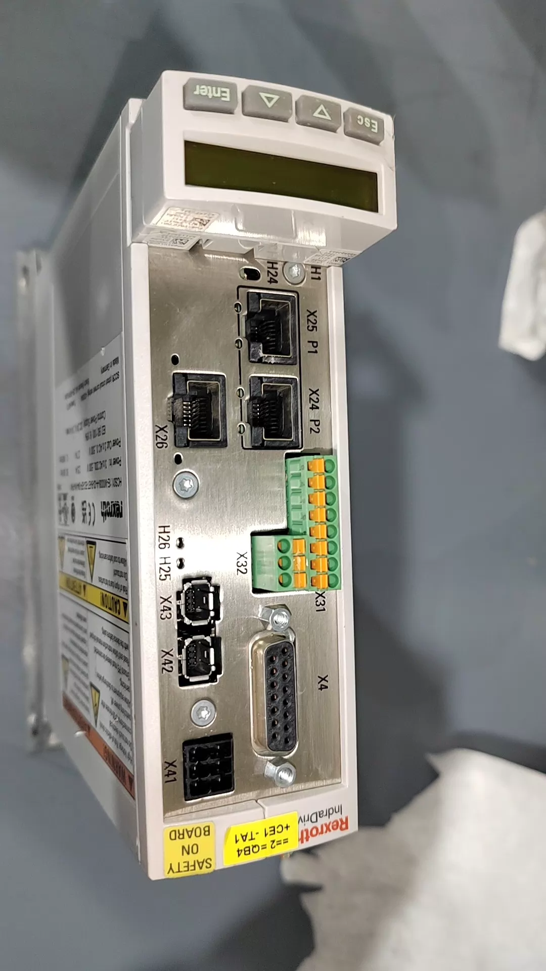 Tout nouveau servomoteur Bosch Rexroth d'origine HCS01.1E-W0008-A-03-B-ET-EC-EP-S4-NN-FW servomoteur expédition rapide