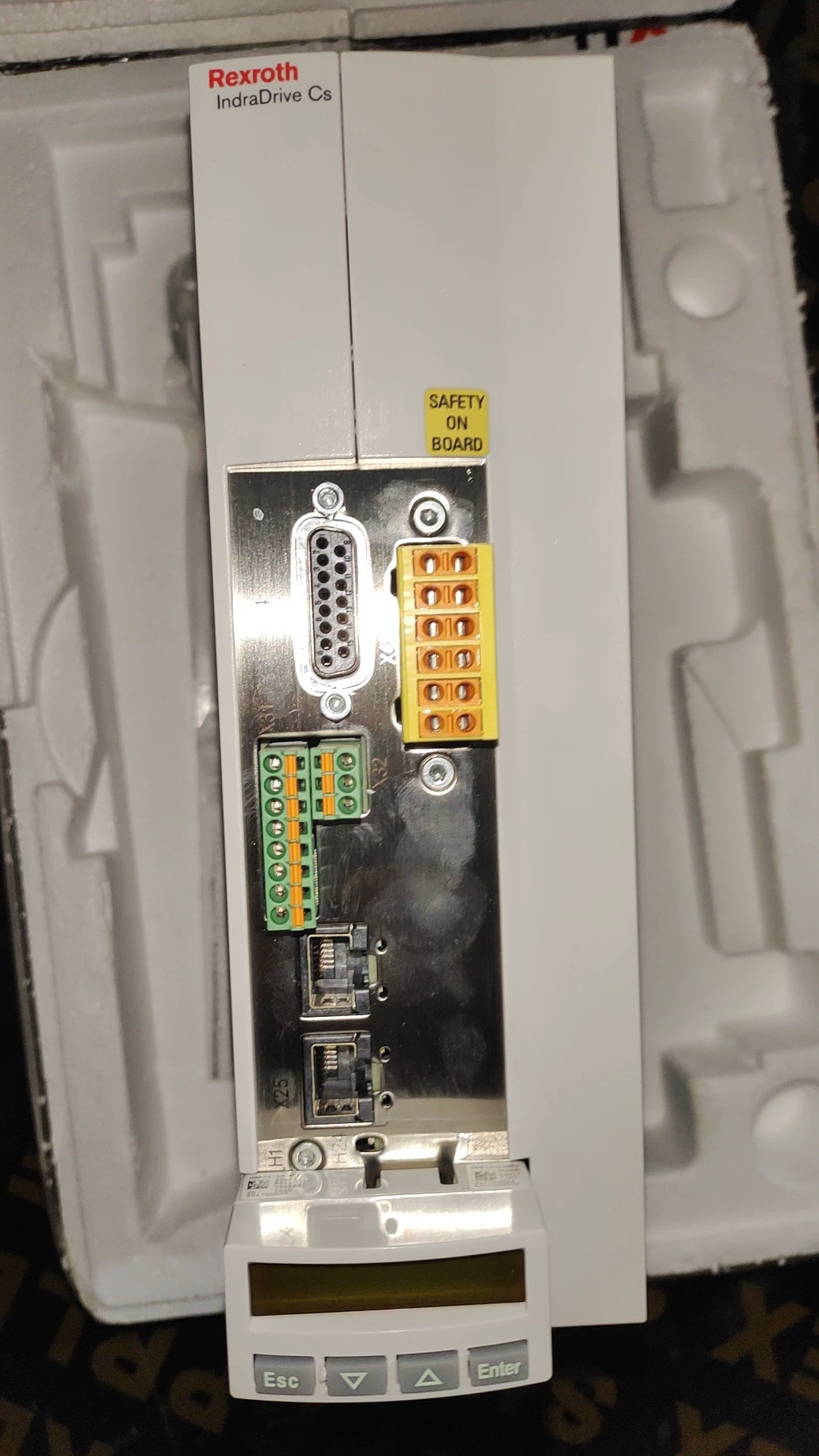 Tout nouveau servomoteur Bosch Rexroth d'origine HCS01.1E-W0018-A-03-B-ET-EC-NN-FU servomoteur expédition rapide