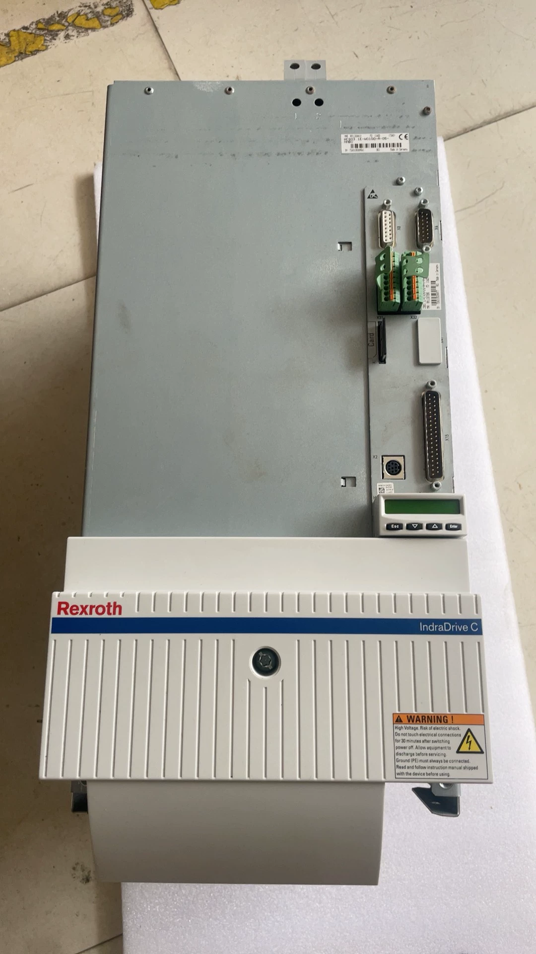 Tout nouveau servomoteur Bosch Rexroth d'origine HCS03.1E-W0100 servomoteur expédition rapide