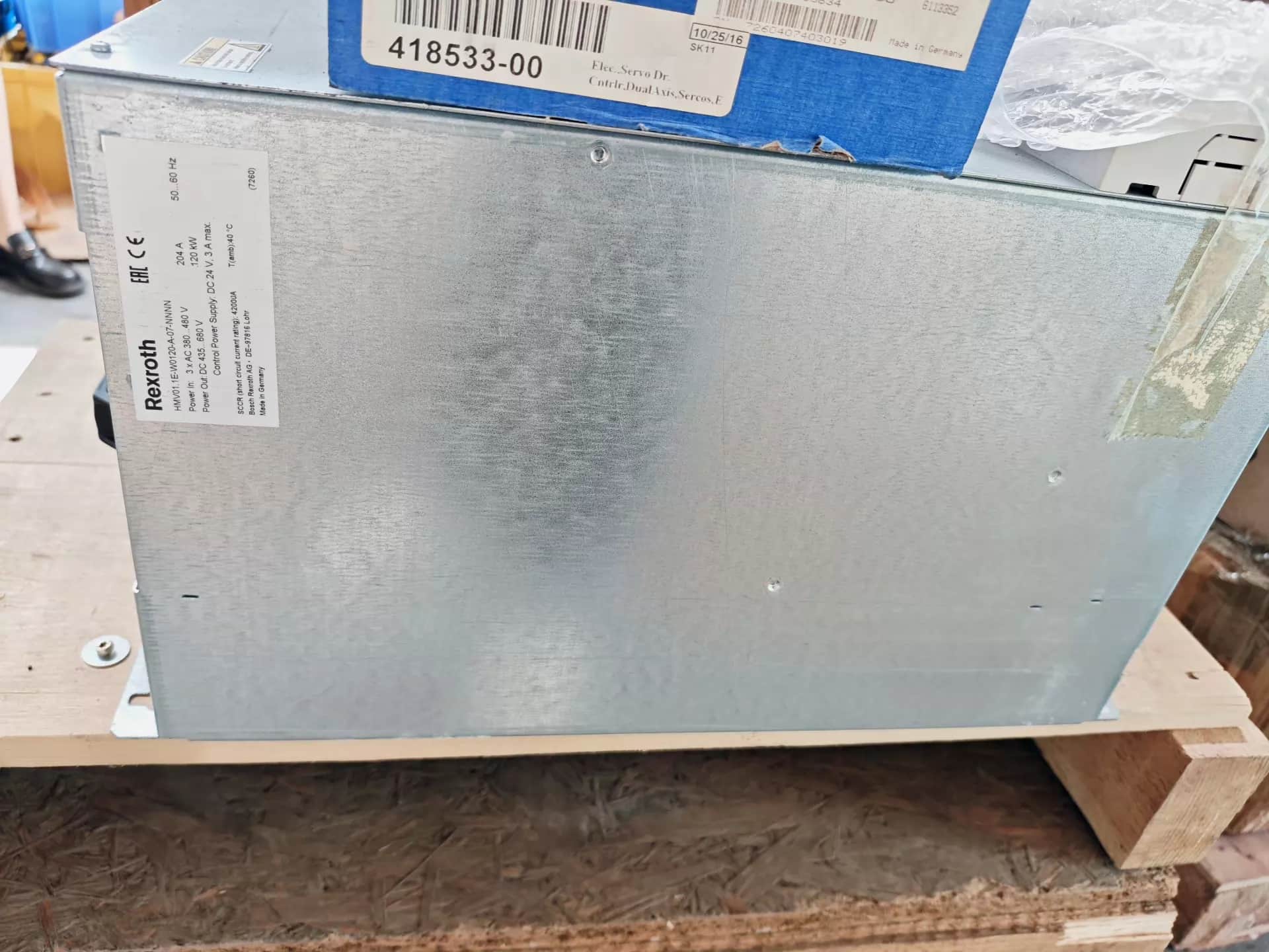 Tout nouveau servomoteur Bosch Rexroth d'origine HLB01.1E-W0120-07-NNNN servomoteur expédition rapide