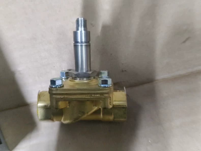 Tout nouveau servomoteur d'origine Parker 221G15, entraînements à fréquence variable, contrôleurs de servomoteurs, expédition rapide