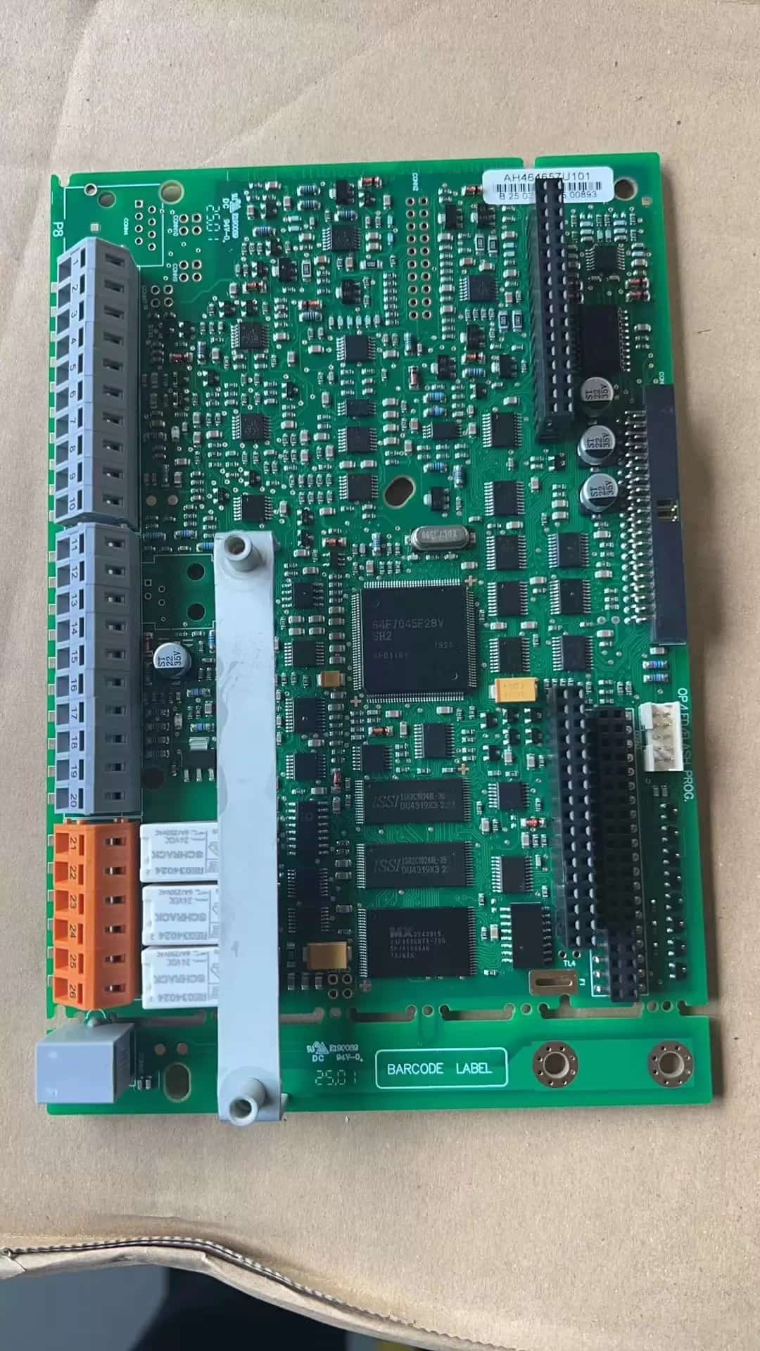 Tout nouveau servomoteur d'origine Parker AH464657U101, entraînements à fréquence variable, contrôleurs de servomoteurs, expédition rapide