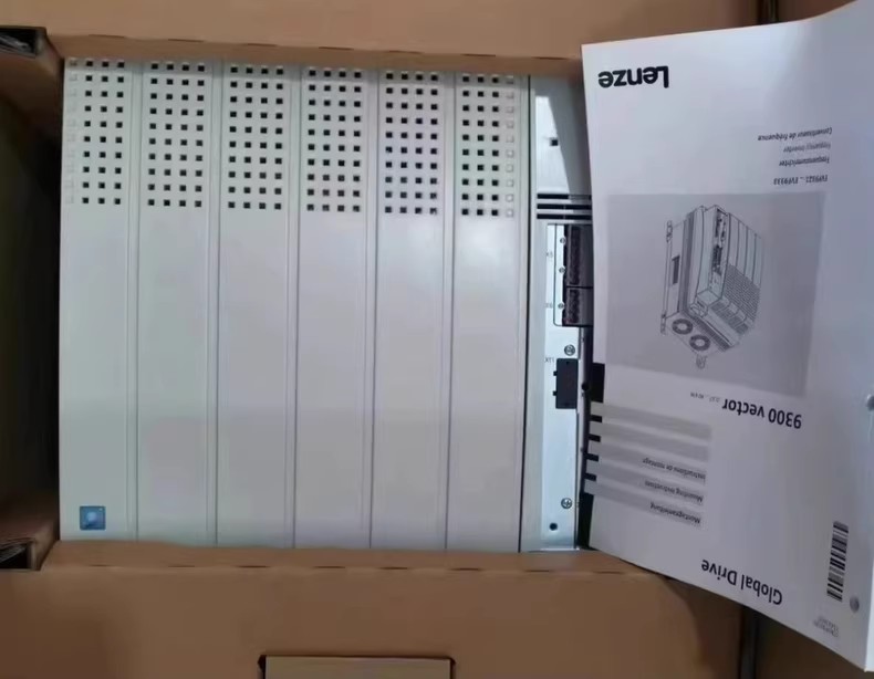 Véritable nouveau module d'E/S industriel Lenze E82ZAFPC201 FedEx DHL expédition rapide