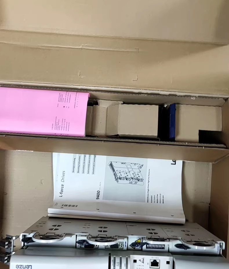 Véritable nouveau module d'E/S industriel Lenze E94ASHE0044 FedEx DHL expédition rapide